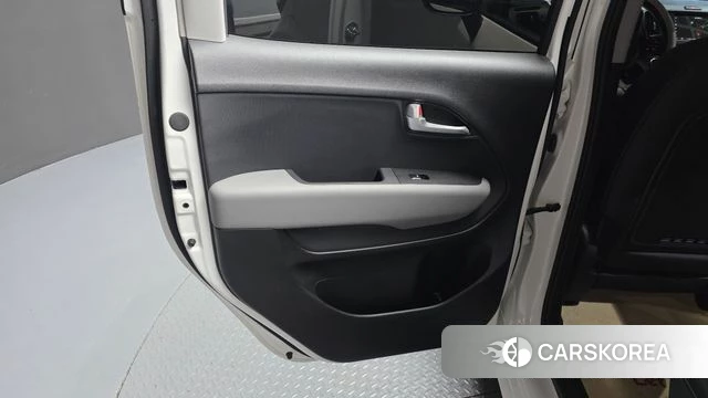 Kia The New Kia Ray id 4462460 из Кореи 17