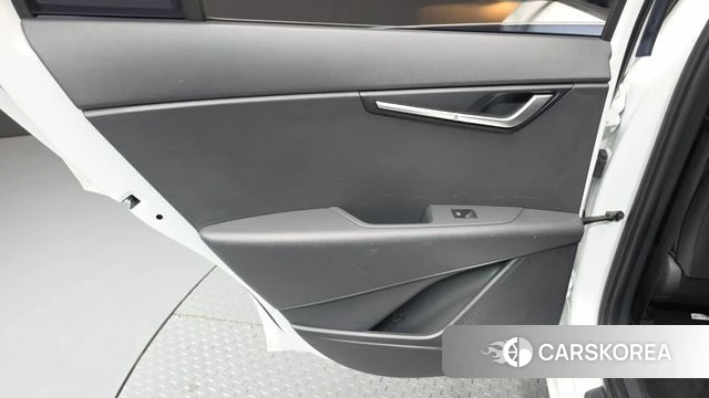 Kia Di Ol Nu Niro id 4744651 из Кореи 17