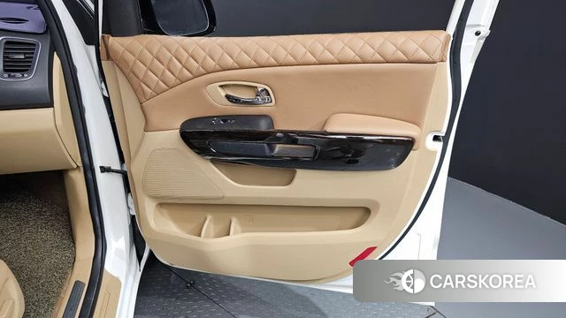 Kia The New Carnival id 4483290 из Кореи 17