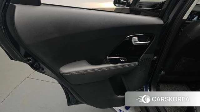 Kia Niro id 4305064 из Кореи 17