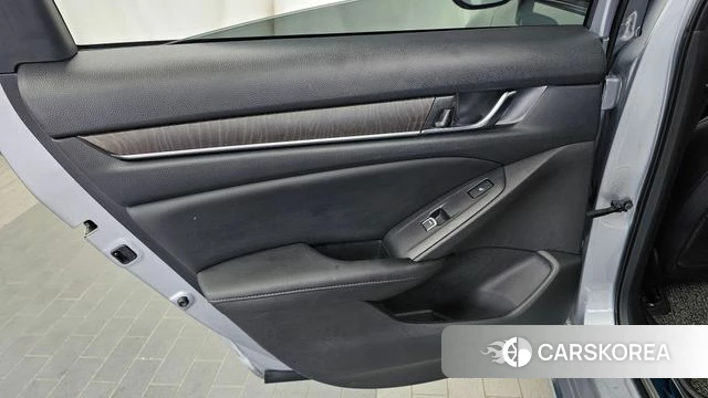 Honda Accord 10th Generation id 4508335 из Кореи 17