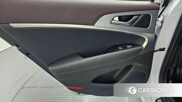 Genesis G70 id 4662667 из Кореи 16