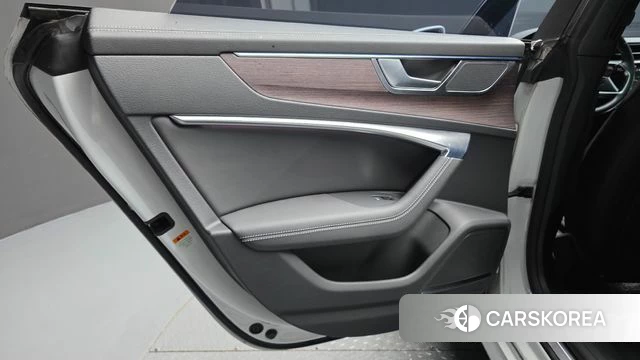 Audi A7 (4K) id 4608838 из Кореи 17