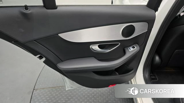 Mercedes-Benz C-Class W205 id 4713460 из Кореи 17