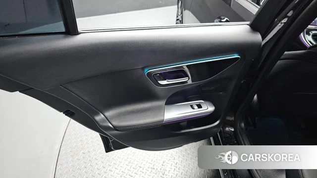 Mercedes-Benz C-Class W206 id 4500497 из Кореи 17