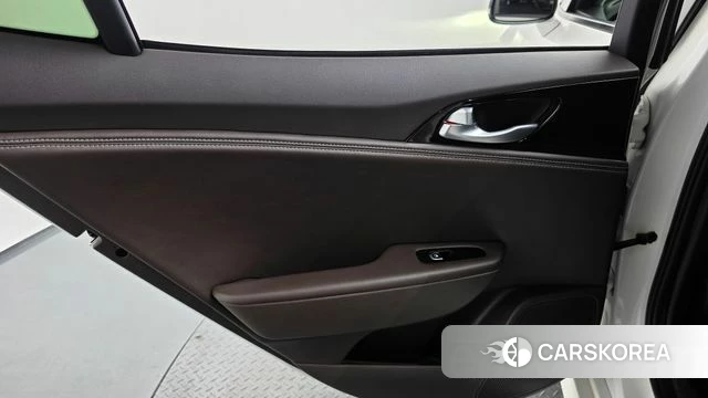 Kia Stinger id 4924239 из Кореи 17