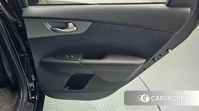 Kia Come New K3 id 4202953 из Кореи 17