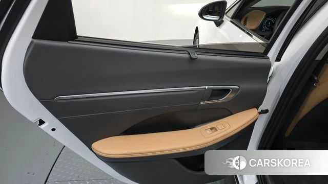 Hyundai Sonata Hybrid (DN8) id 4562157 из Кореи 17