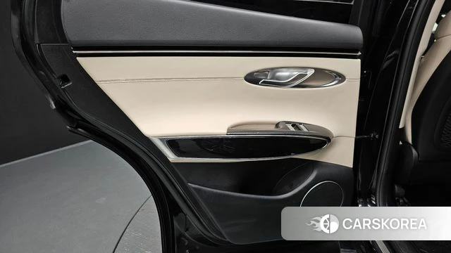 Genesis GV70 id 4572256 из Кореи 17