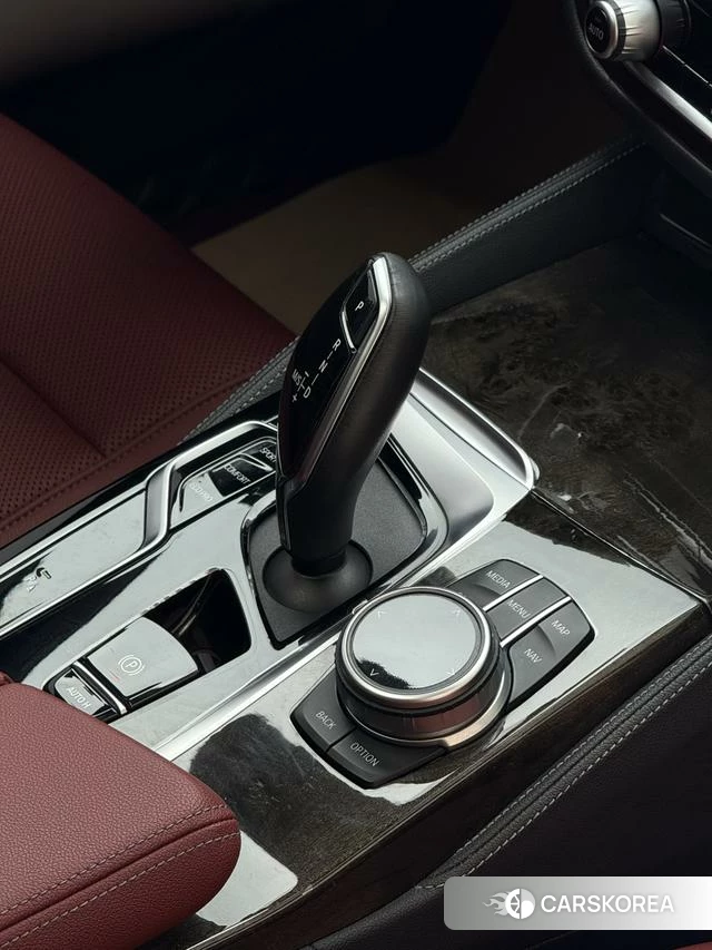 BMW 5 series id 4353727 из Китая 17