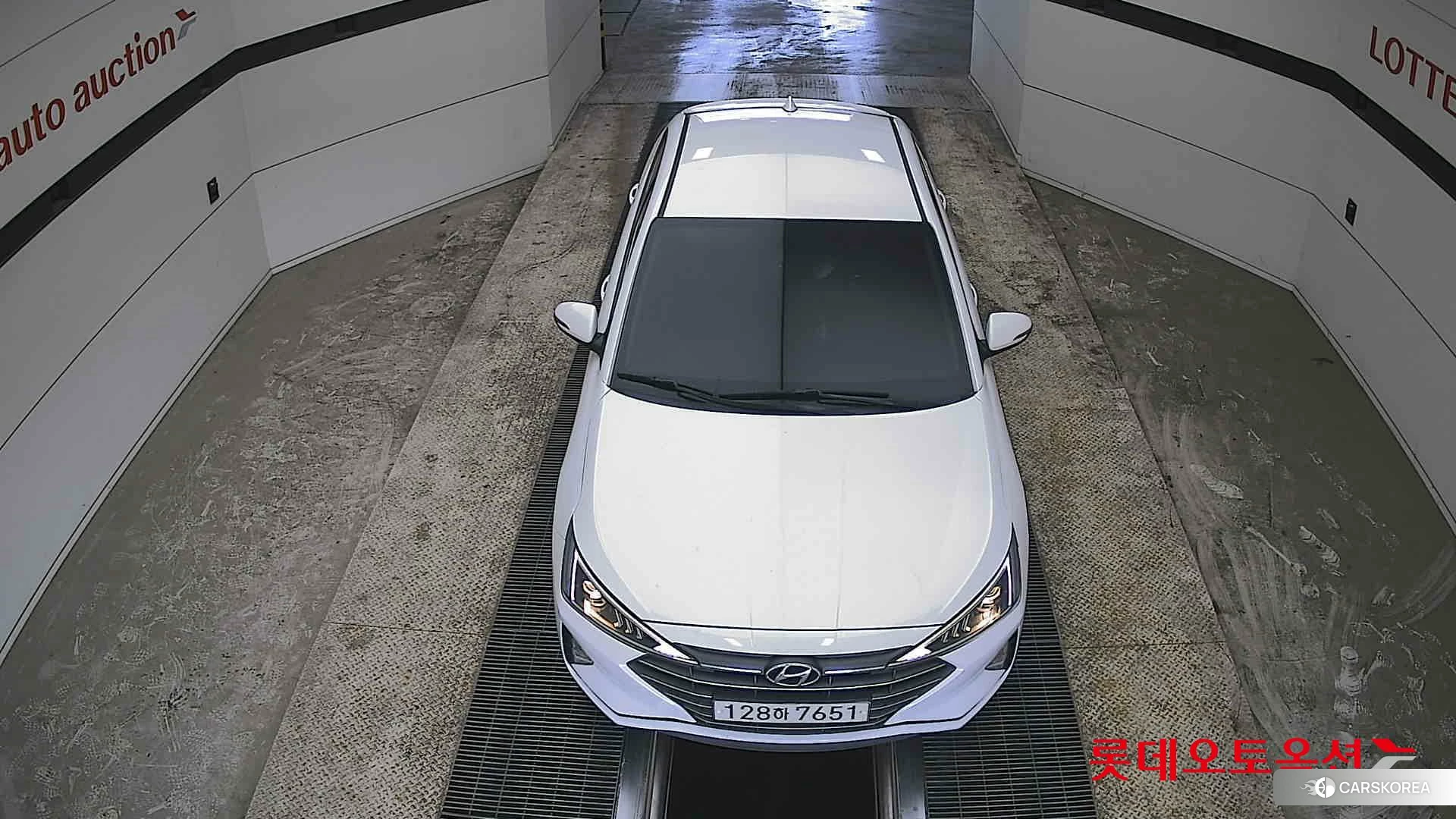 Hyundai Avante id 3882049 из Кореи 17