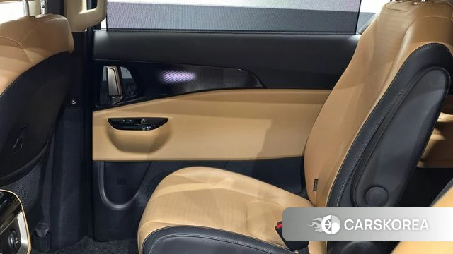 Kia Carnival 4th generation id 4906057 из Кореи 17