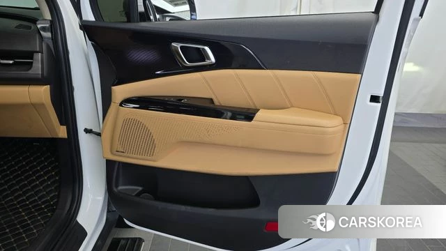 Kia Carnival 4th generation id 4641831 из Кореи 17