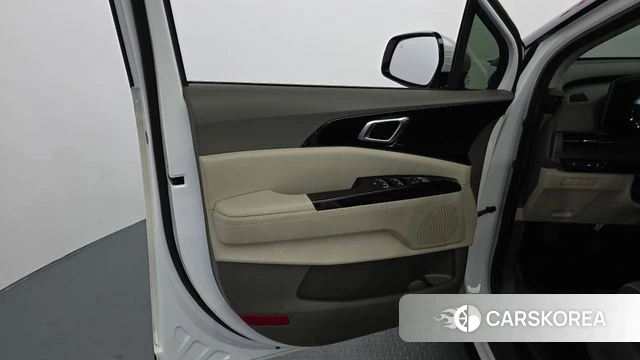 Kia Carnival 4th generation id 4186948 из Кореи 17