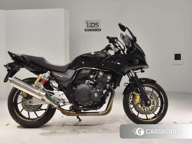 Проданный Honda CB400SF BOLDOR ABS 2016 из Японии, фото 2