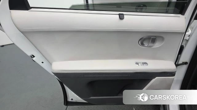 Hyundai Ionic 5 id 4585752 из Кореи 17