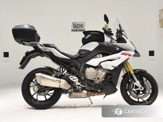 Проданный BMW S1000XR 2016 из Японии
