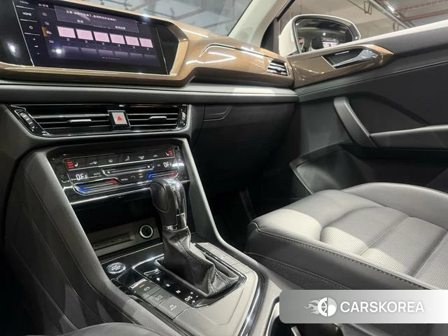 Volkswagen Tuyue id 4348231 из Китая 17