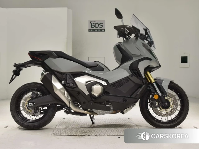 Проданный Honda X-ADV 750 2024 из Японии, фото 2