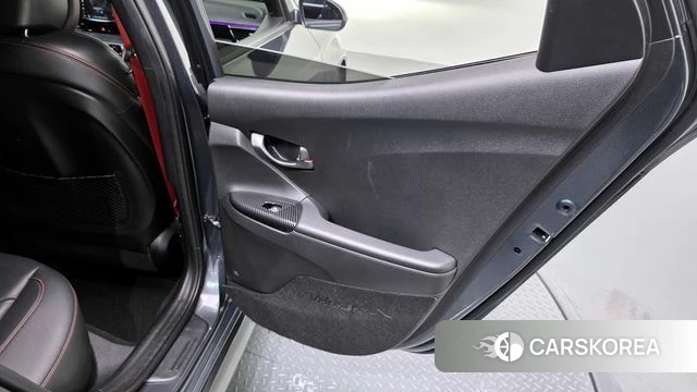 Hyundai Veloster (JS) id 4203146 из Кореи 17