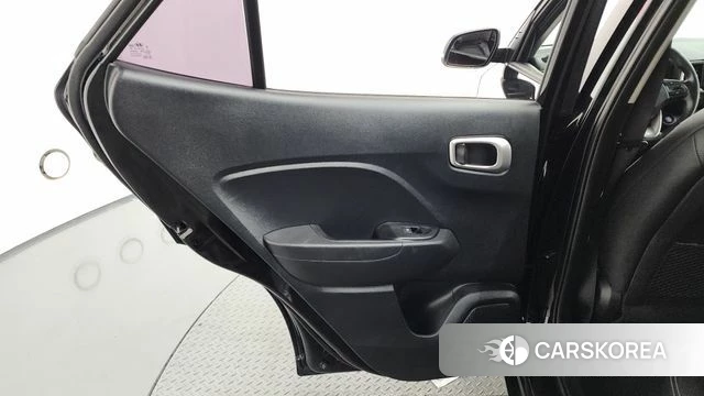 Hyundai Venue id 4614729 из Кореи 17