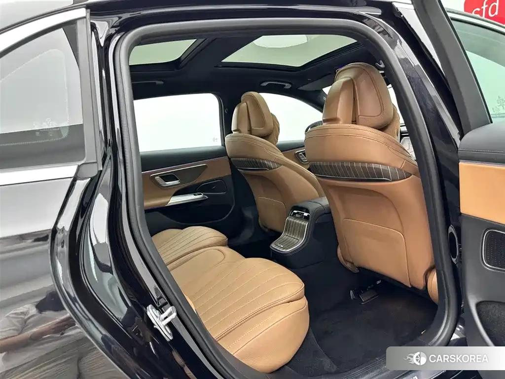 Mercedes-Benz E-Class id 4565248 из Китая 17