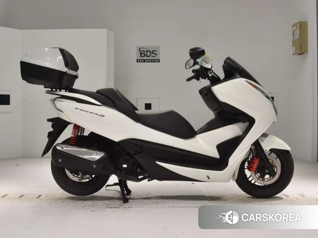Проданный Honda FORZA 2013 из Японии, фото 2