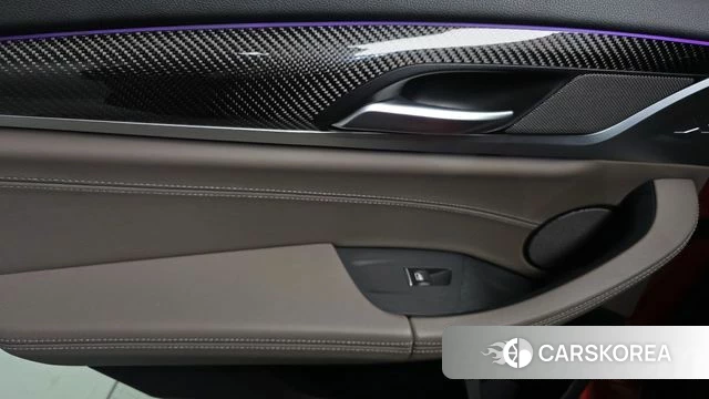 BMW X4M (G02) id 4284953 из Кореи 17