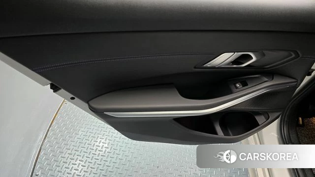 BMW 3 Series (G20) id 4187356 из Кореи 17