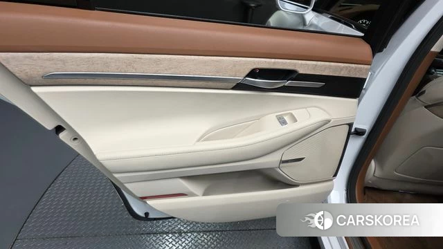 Genesis G90 id 4573369 из Кореи 17