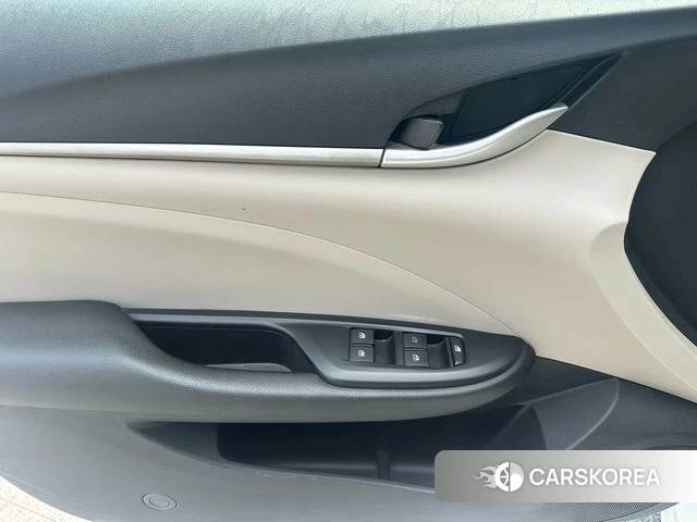 Buick Yinglang id 4212590 из Китая 17
