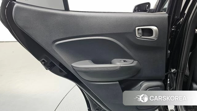 Hyundai Venue id 4590004 из Кореи 17