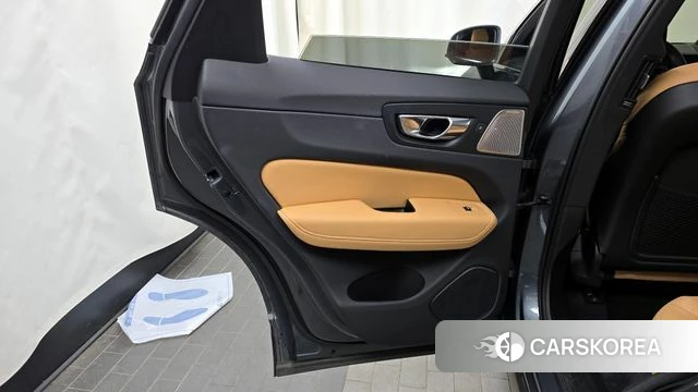 Volvo XC60 second Generation id 4310983 из Кореи 17