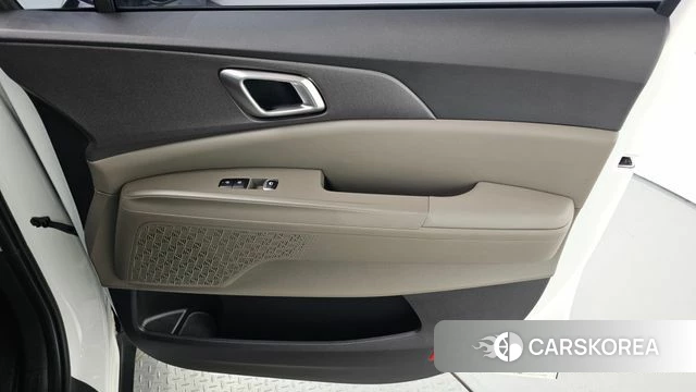 Kia The New Carnival 4th Generation id 4752610 из Кореи 17