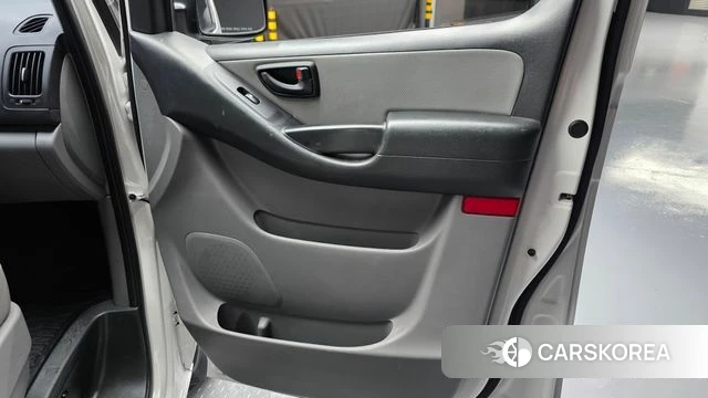 Hyundai The New Grand Starex id 4873081 из Кореи 17