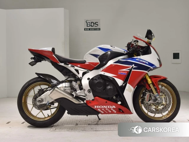 Проданный Honda CBR1000RR 2014 из Японии