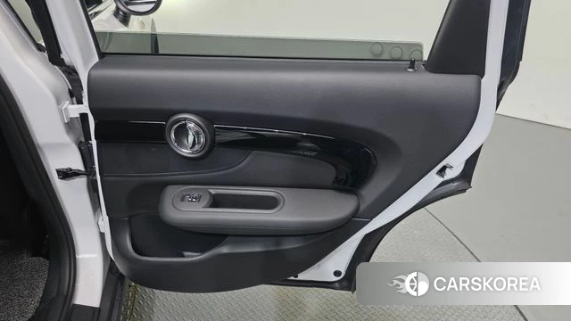 Mini Cooper Clubman id 4480704 из Кореи 17
