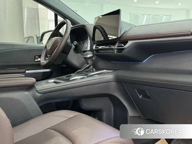 Toyota Saina id 4263585 из Китая 17