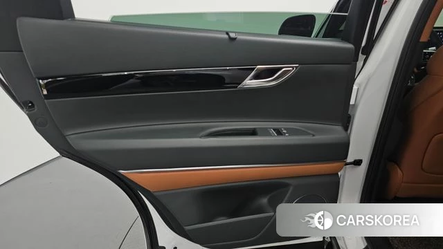 Genesis GV80 id 4432608 из Кореи 17