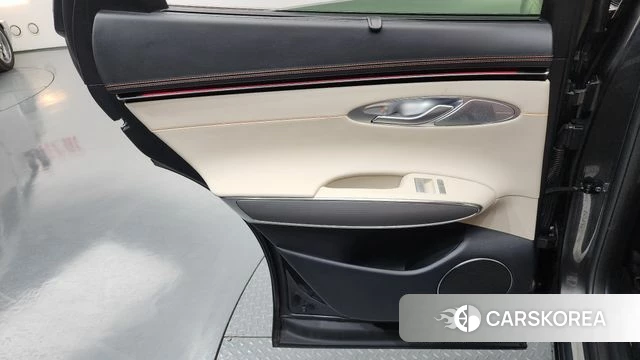 Genesis GV70 id 4870768 из Кореи 17