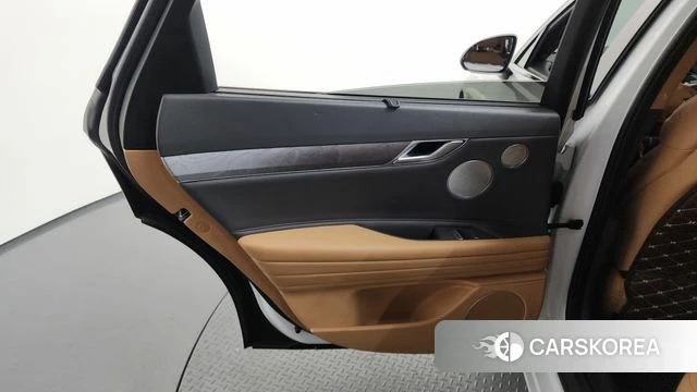 Genesis G80 (RG3) id 4524899 из Кореи 17