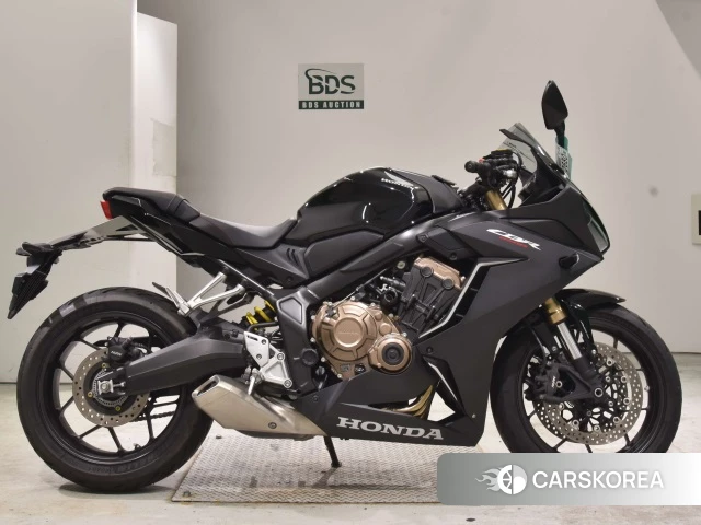 Проданный Honda CBR650R 2022 из Японии