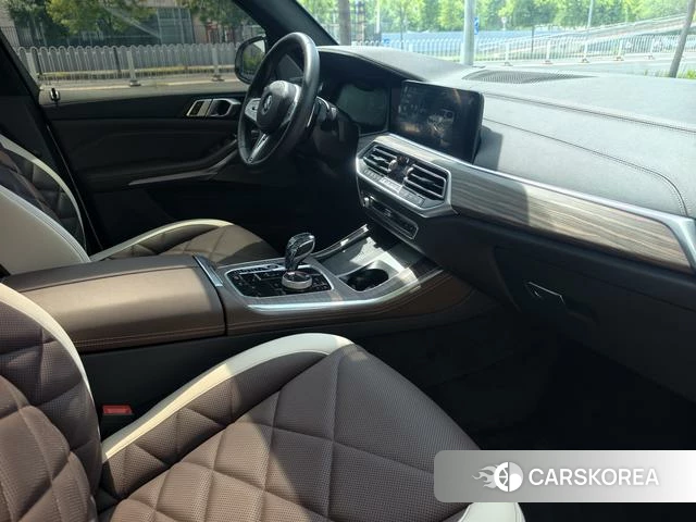 BMW X5 id 4273252 из Китая 17