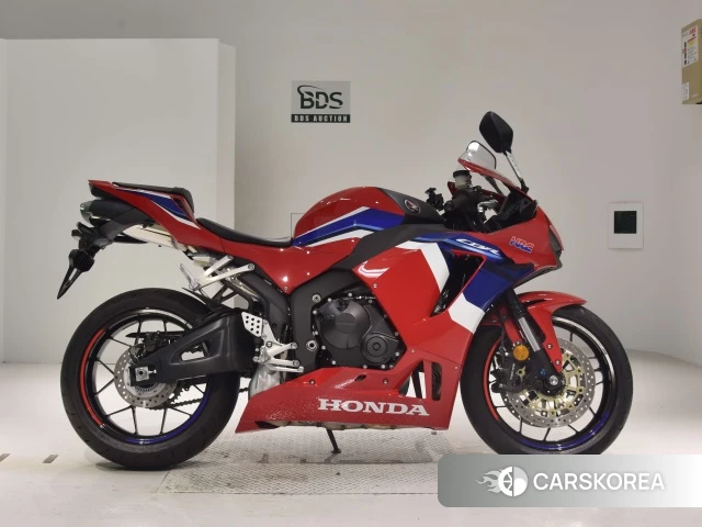 Проданный Honda CBR600RR 2020 из Японии