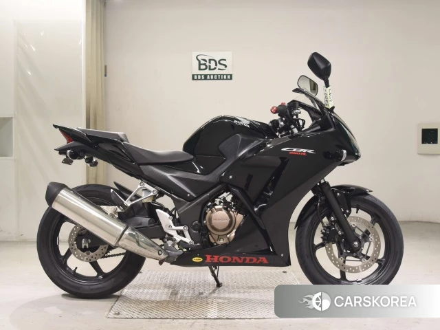 Проданный Honda CBR250R id 4120703 из Японии