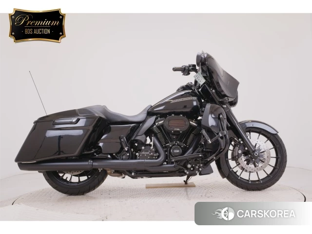 Проданный Harley-Davidson Street Glide FLHXS1870 2019 из Японии