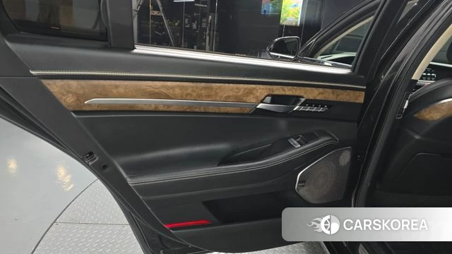 Genesis G90 id 4304753 из Кореи 17