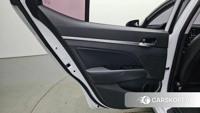 Hyundai The New Avante AD id 4698575 из Кореи 17