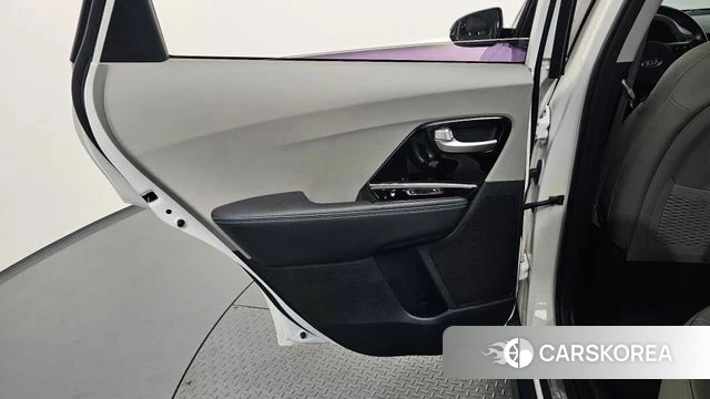 Kia Niro EV id 4339658 из Кореи 17