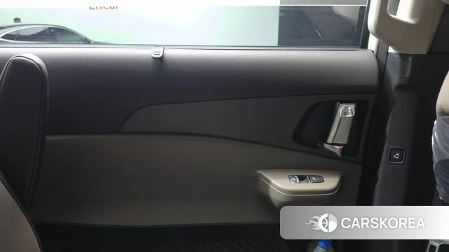 Kia The New Carnival 4th Generation id 4655327 из Кореи 17